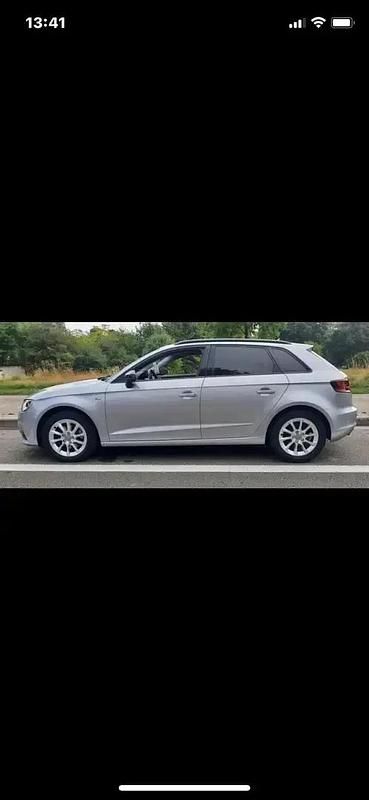 Argent Utilisé 2015 Audi A3 Sportback Ambition Berline | 9 000 € (Prix cher) - Image 1/4