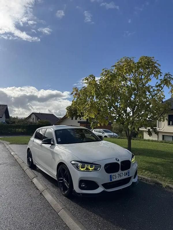 Utilisé 2017 BMW 120 M Sport Citadine | 22 000 € (Prix cher) - Image 1/4