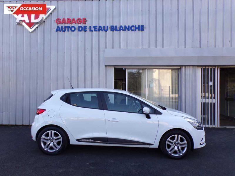 Blanc Utilisé 2019 Renault Clio IV Business Berline | 10 390 € (Prix juste) - Image 1/4