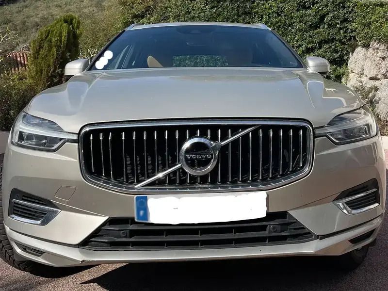 Beige Utilisé 2018 Volvo XC60 Inscription SUV | 31 500 € (Bon prix) - Image 1/4
