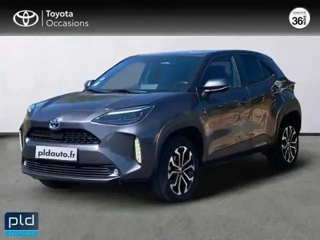 Gris atlas (m) Occasion 2022 Toyota Yaris Cross Design SUV | 20 990 € (Prix juste) - Image 1/4