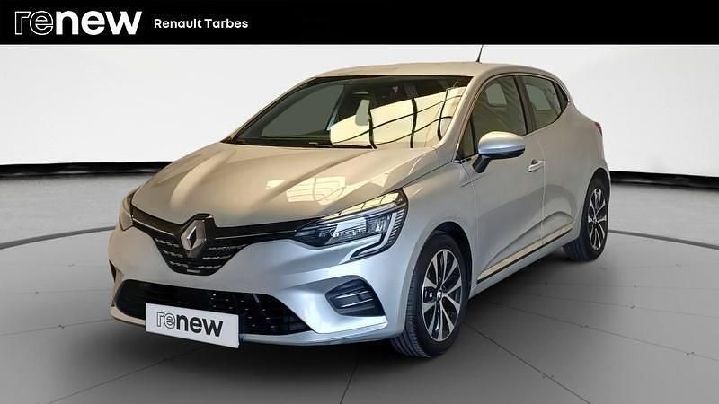 Gris Utilisé 2022 Renault Clio V Intens Citadine | 16 499 € (Prix juste) - Image 1/4