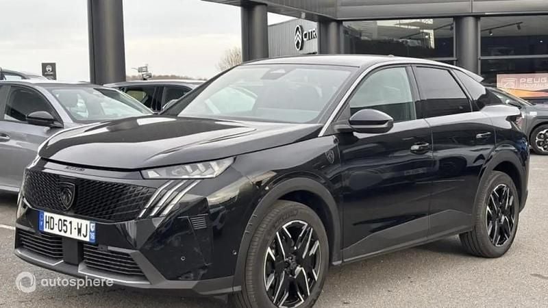 Noir Utilisé 2025 Peugeot 3008 GT SUV | 40 899 € - Image 1/4