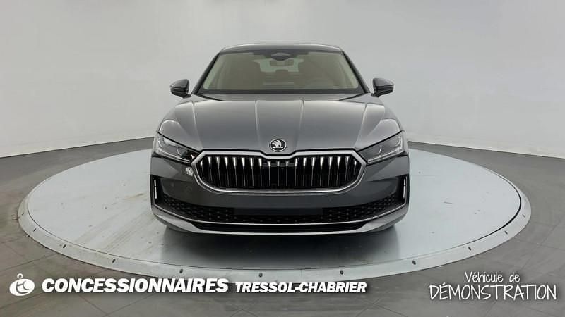 Image 3/4