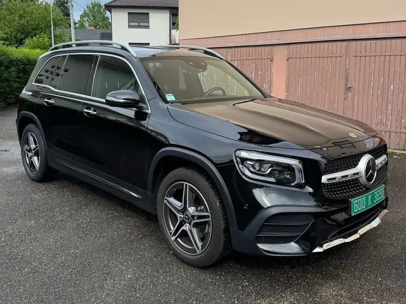 Noir Utilisé 2023 Mercedes GLB200 AMG line SUV | 38 900 € (Super prix) - Image 1/4