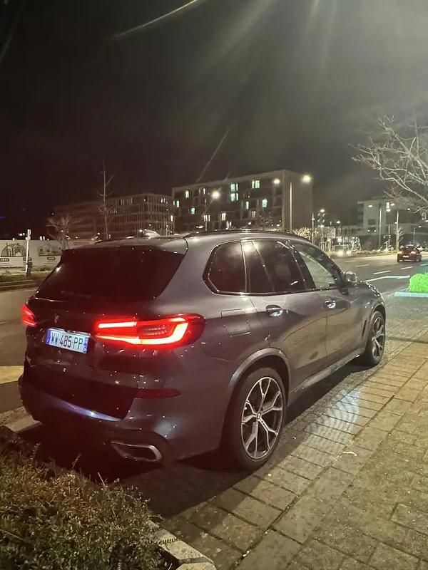 Utilisé 2019 BMW X5 Sport Line SUV | 49 990 € (Bon prix) - Image 1/4