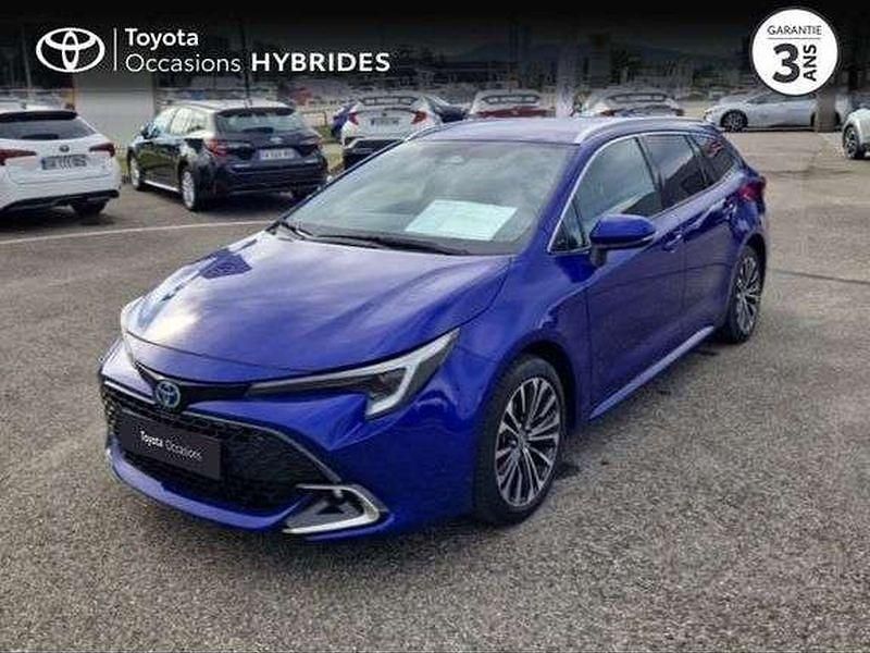 Utilisé 2024 Toyota Corolla Design | 27 900 € (Prix juste) - Image 1/1