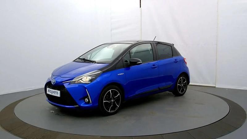 Bleu Utilisé 2017 Toyota Yaris Hybrid Citadine | 13 980 € (Bon prix) - Image 1/4