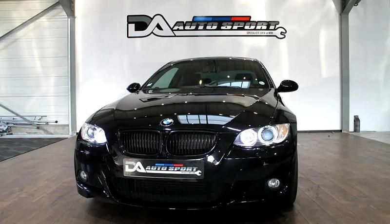 Noir Utilisé 2008 BMW 335 Sport Line Coupé | 26 990 € - Image 1/4