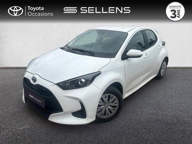 Blanc Utilisé 2023 Toyota Yaris Hybrid | 19 880 € (Super prix) - Image 1/4
