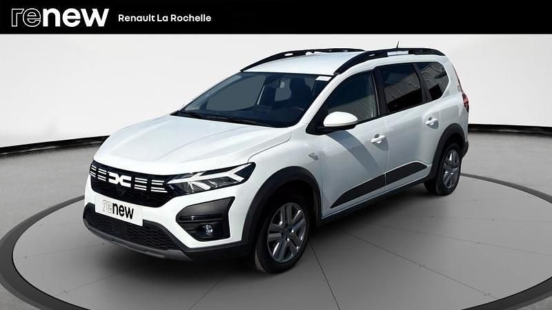 Blanc Utilisé 2023 Dacia Jogger Expression Monospace | 17 990 € (Prix juste) - Image 1/4