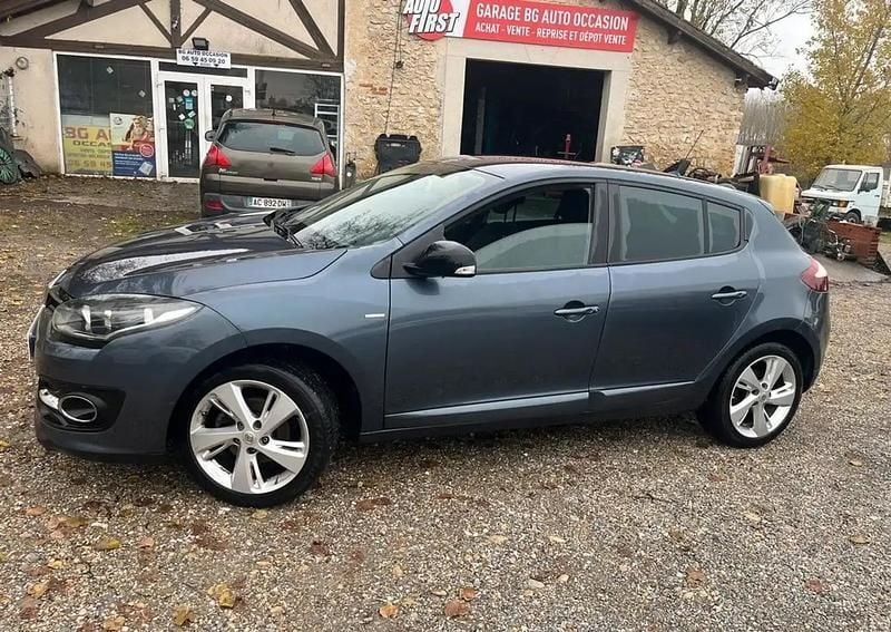 Occasion Renault Mégane III 131 ch (96 kW) 2015 Gris Citadine