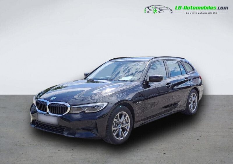 Utilisé 2021 BMW 330e Sport Line Berline | 31 500 € (Prix juste) - Image 1/4
