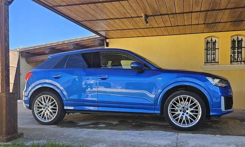 Utilisé 2016 Audi Q2 Sport SUV | 17 700 € (Prix cher) - Image 1/4