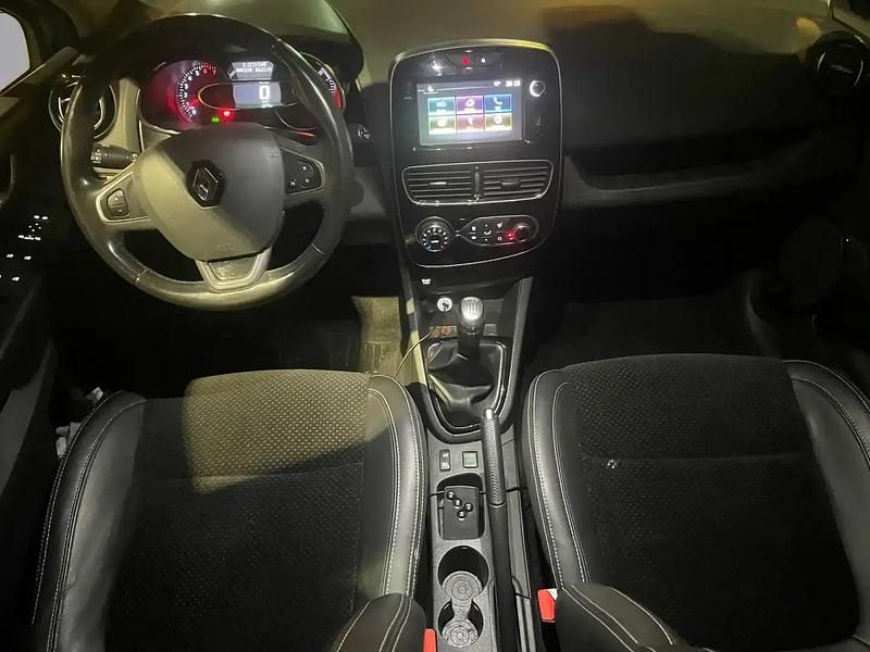 Image 2/4