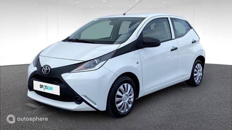 Blanc Utilisé 2018 Toyota Aygo X-wave Citadine | 10 047 € (Prix juste) - Image 1/4