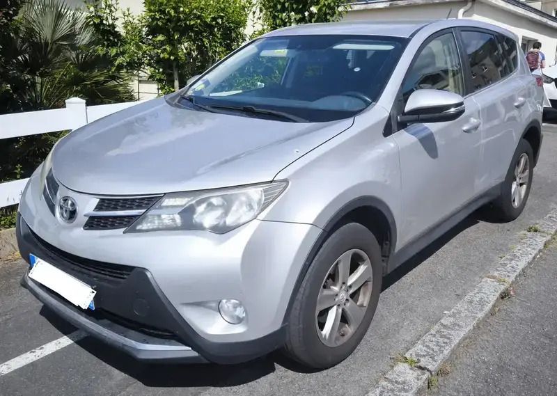 Utilisé 2013 Toyota RAV4 Life SUV | 10 200 € - Image 1/4