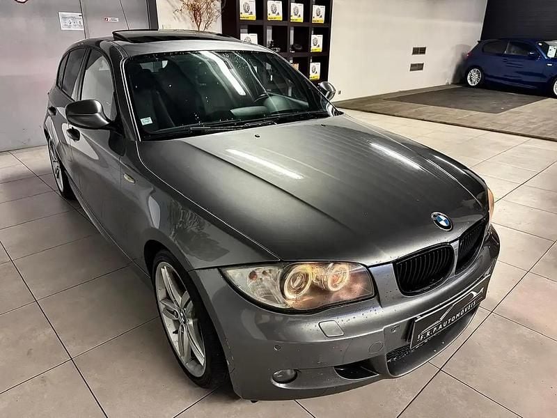 Gris Occasion 2010 BMW 120 Sport Line Citadine | 7 999 € - Image 1/4