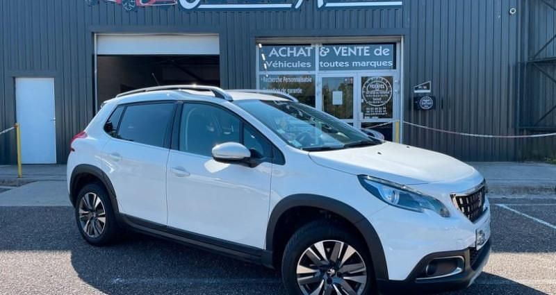 Blanc Utilisé 2019 Peugeot 2008 Allure SUV | 11 990 € (Prix juste) - Image 1/4