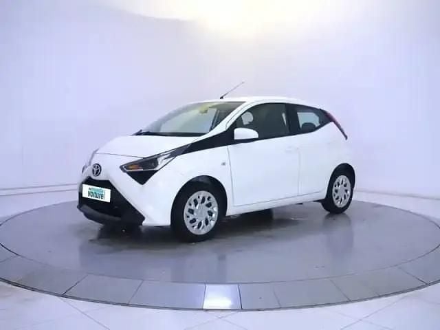 Blanc Occasion 2021 Toyota Aygo Citadine | 11 980 € (Bon prix) - Image 1/4