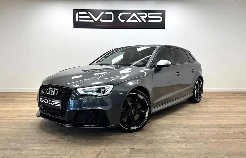 Gris Utilisé 2016 Audi RS3 Sport Citadine | 38 990 € (Prix juste) - Image 1/4