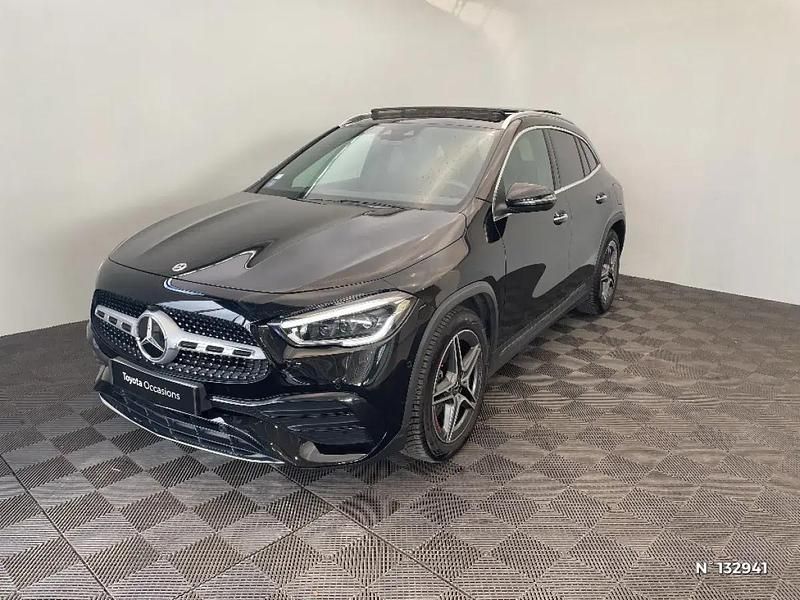 Noir Utilisé 2021 Mercedes GLA200 AMG line SUV | 33 990 € - Image 1/4