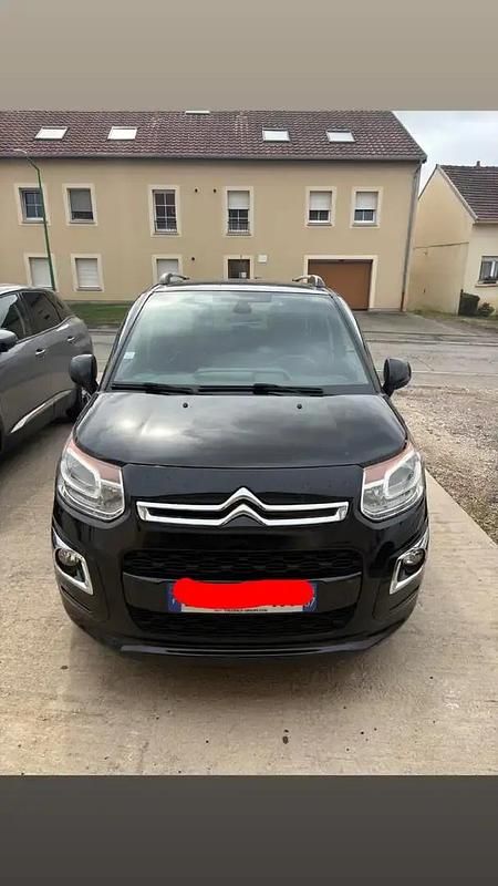 Noir Occasion 2016 Citroën C3 Picasso Exclusive Monospace | 9 850 € (Prix assez cher) - Image 1/4