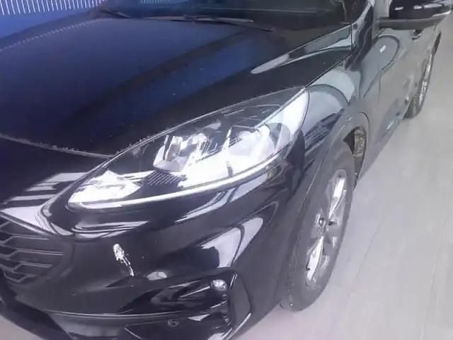 Occasion Ford Kuga ST-Line 152 ch (111 kW) 2023 Noir agate métallisée SUV