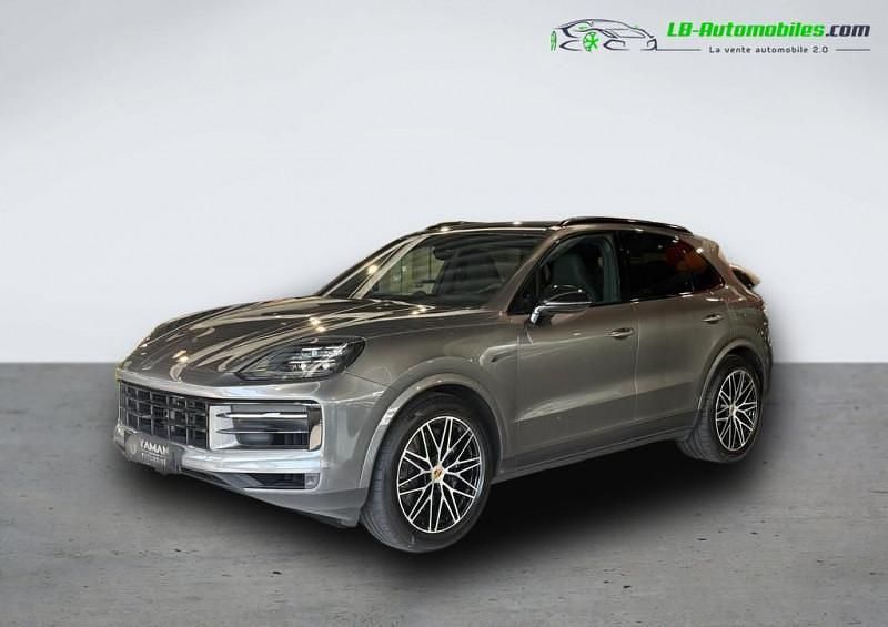 Utilisé 2024 Porsche Cayenne SUV | 112 500 € (Prix assez cher) - Image 1/4