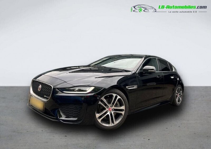 Utilisé 2020 Jaguar XE Berline | 36 000 € - Image 1/4