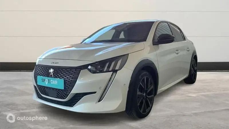 Blanc Utilisé 2022 Peugeot 208 GT Citadine | 19 490 € (Prix assez cher) - Image 1/4