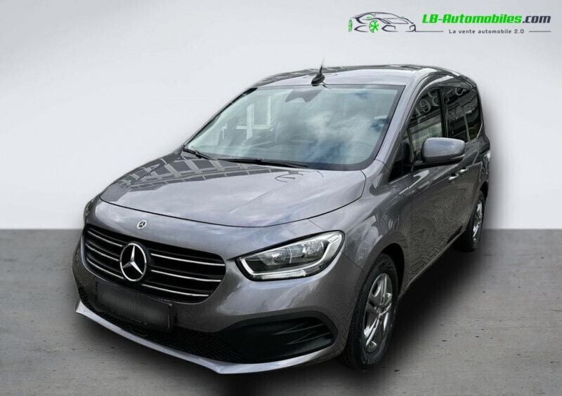 Utilisé 2023 Mercedes 180 Berline | 30 900 € (Prix juste) - Image 1/4