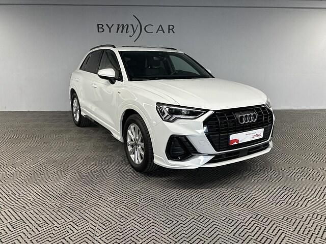 Blanc glacier métallisé Utilisé 2024 Audi Q3 S-Line SUV | 41 442 € (Prix juste) - Image 1/2