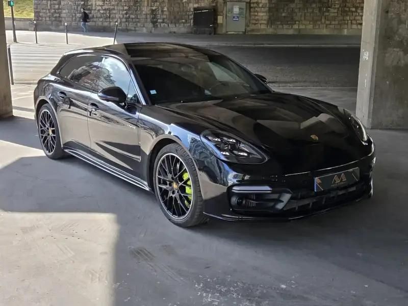 Noir Utilisé 2018 Porsche Panamera Sport Turismo Berline | 71 500 € (Prix assez cher) - Image 1/4