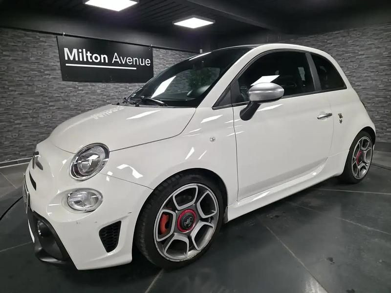 Blanc Occasion 2021 Abarth 595C Turismo Cabriolet | 19 990 € (Prix juste) - Image 1/4