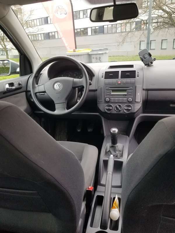 Image 4/4