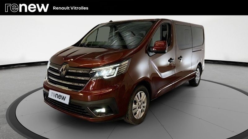 Rouge Utilisé 2024 Renault Trafic Intens Van | 37 999 € (Prix juste) - Image 1/4
