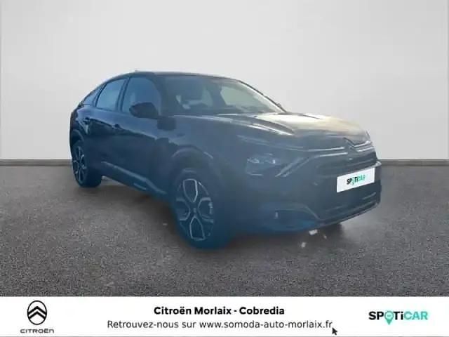 Occasion Citroën e-C4 Feel 100 kW (136 ch) 2022 Noir perla nera (n) Berline