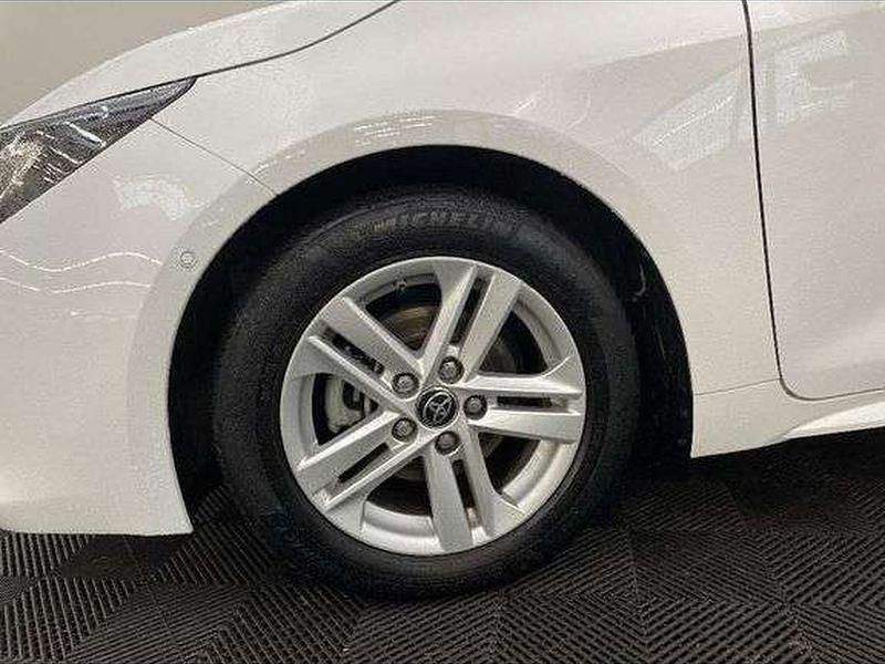 Occasion 2023 Toyota Corolla Business Edition Berline | 21 990 € (Prix juste) - Image 1/1