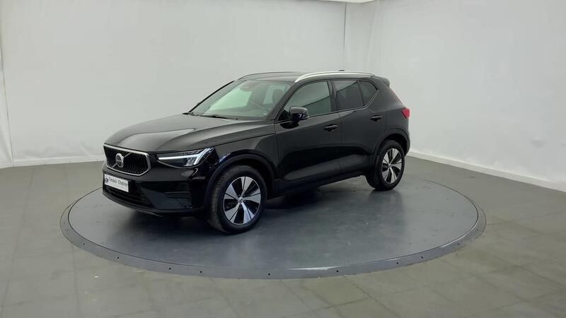 Noir Utilisé 2022 Volvo XC40 SUV | 30 490 € - Image 1/3