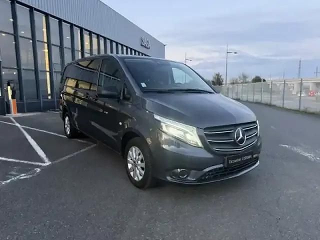 Occasion Mercedes Vito 2021 Gris Van
