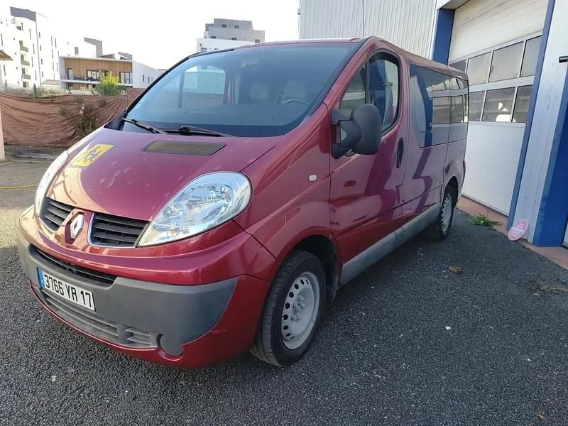 Occasion Renault Trafic 90 ch (66 kW) 2007 Brun Monospace