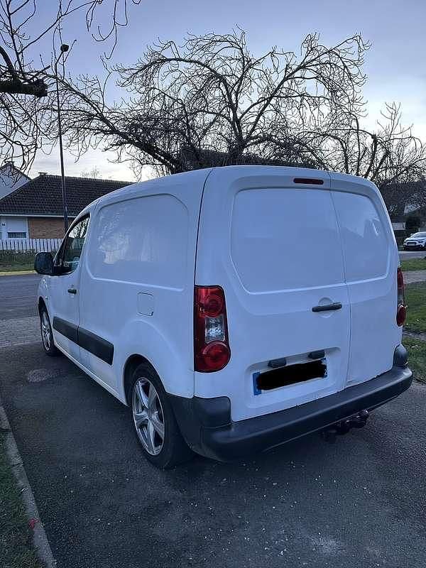 Occasion Peugeot Partner 90 ch (66 kW) 2011 Blanc Monospace