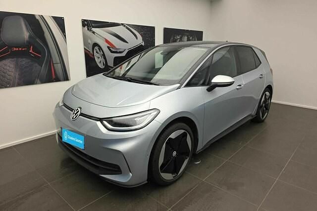 Utilisé 2025 VW ID.3 Pro Citadine | 30 880 € (Super prix) - Image 1/4