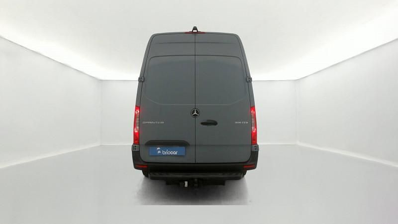 Image 4/4