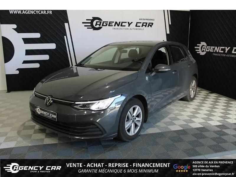 Gris Occasion 2023 VW Golf Life Berline | 25 490 € (Prix juste) - Image 1/4