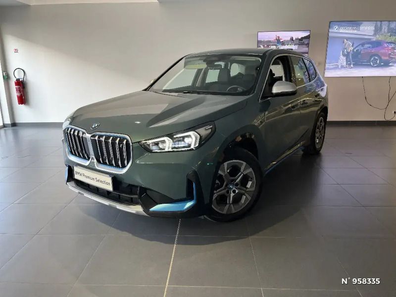 Vert Utilisé 2023 BMW iX1 Efficient Dynamics SUV | 39 990 € (Prix juste) - Image 1/4