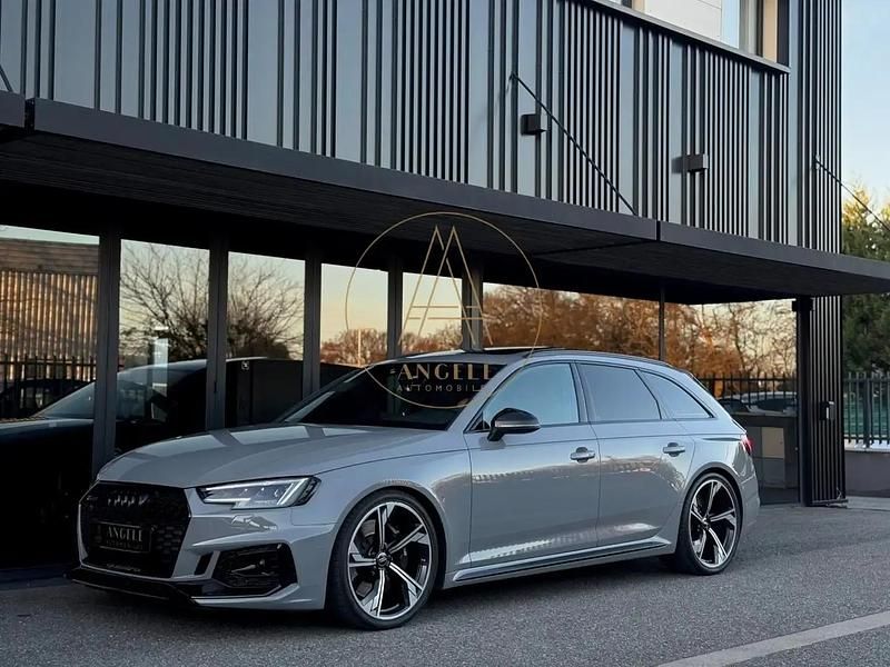 Gris Occasion 2019 Audi RS4 Sport Break | 68 990 € (Prix assez cher) - Image 1/4