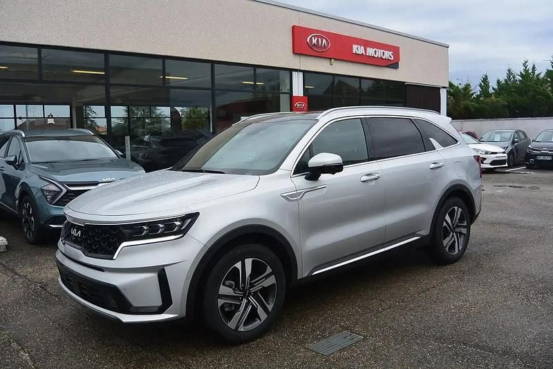 Occasion Kia Sorento Premium 182 ch (133 kW) 2023 Gris SUV