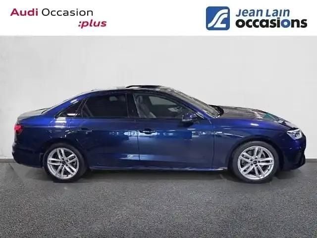 Occasion Audi A4 Competition 150 ch (110 kW) 2024 Bleu navarre métallisé Berline